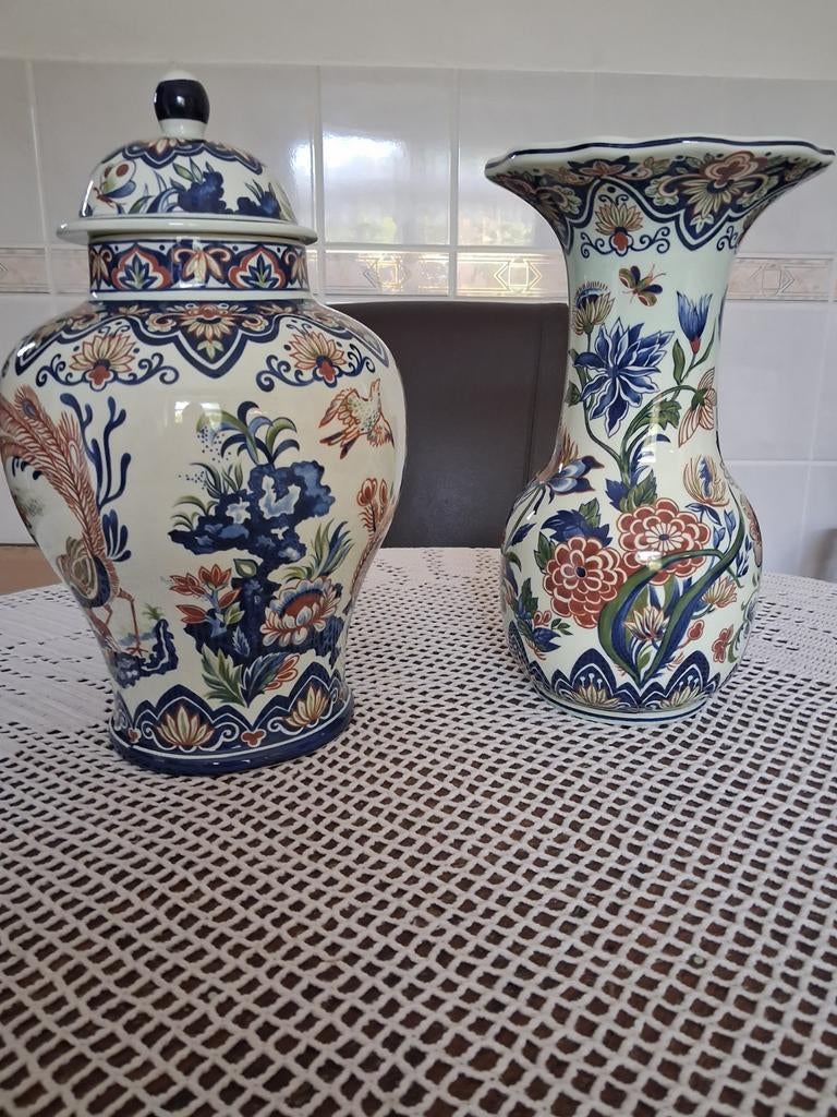 Vieux Rhodes Boch dekselvaas en vaas, Antiek en Kunst, Ophalen
