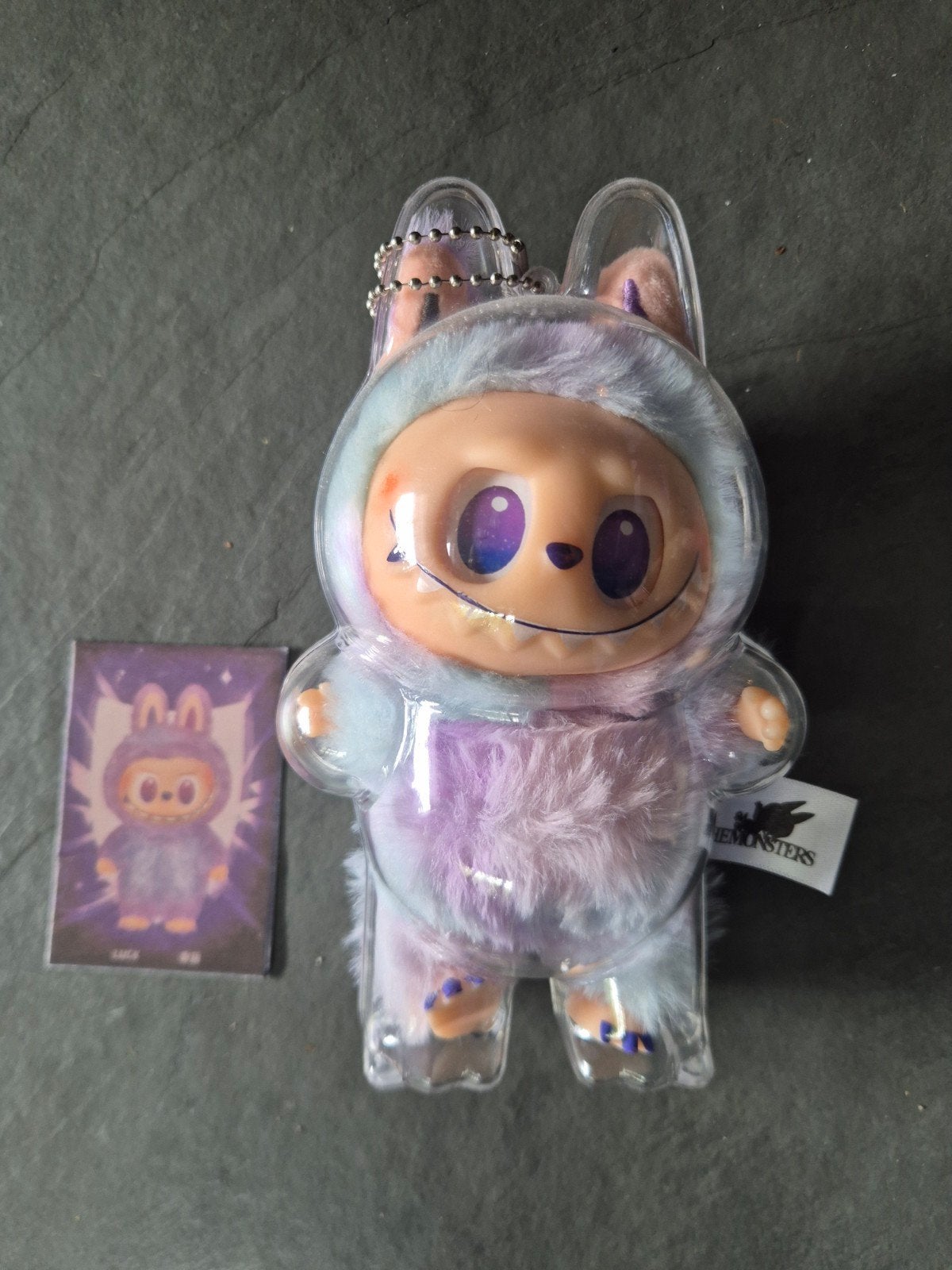 knuffel in showcase, Ophalen of Verzenden, Zo goed als nieuw, Overige typen