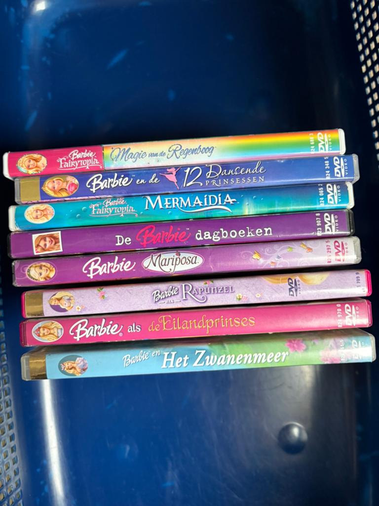 Barbie disney dvd, Alle leeftijden, Ophalen, Zo goed als nieuw