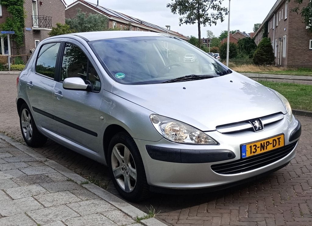 Peugeot 307 1.6 APK 01-'27 Airco Nw Distributie Nw banden, Auto's, Peugeot, Voorwielaandrijving, Stof, 4 cilinders, 610 kg
