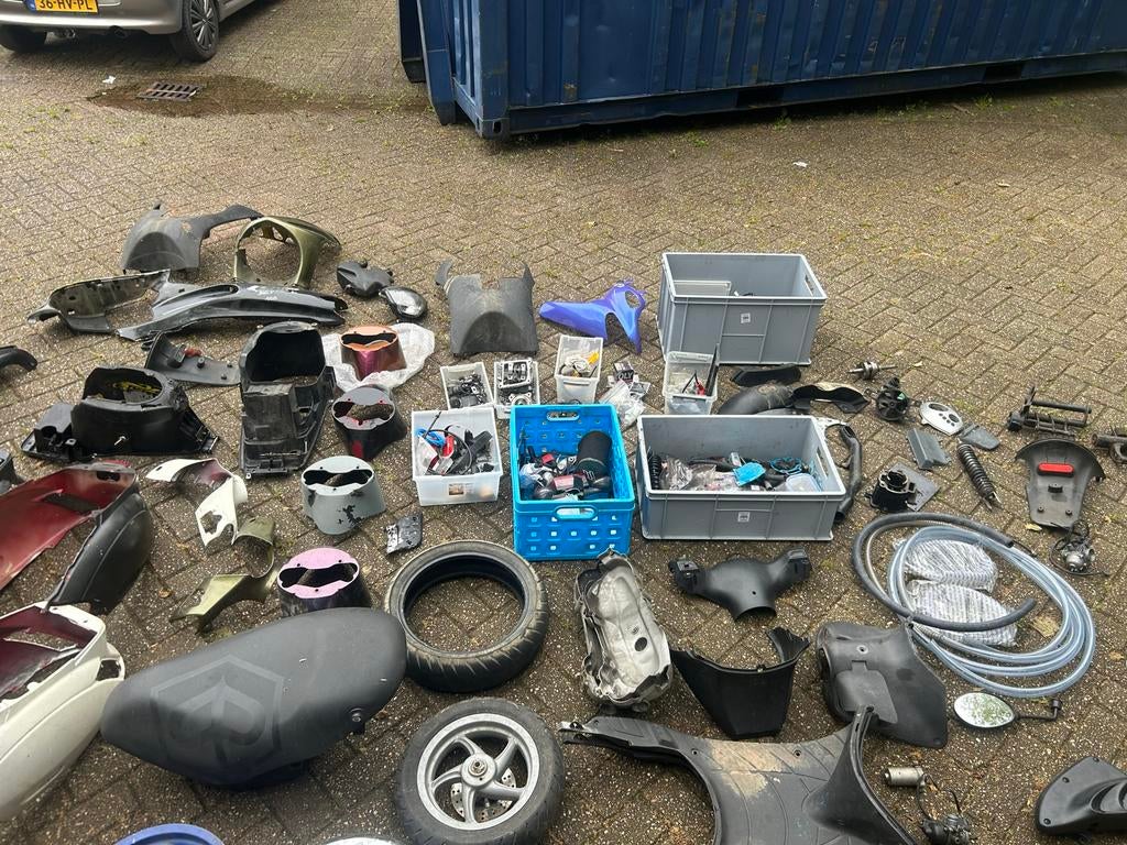 Grote partij zip en runner 70cc 180cc onderdelen, Ophalen of Verzenden, Gebruikt, Overige typen, Piaggio