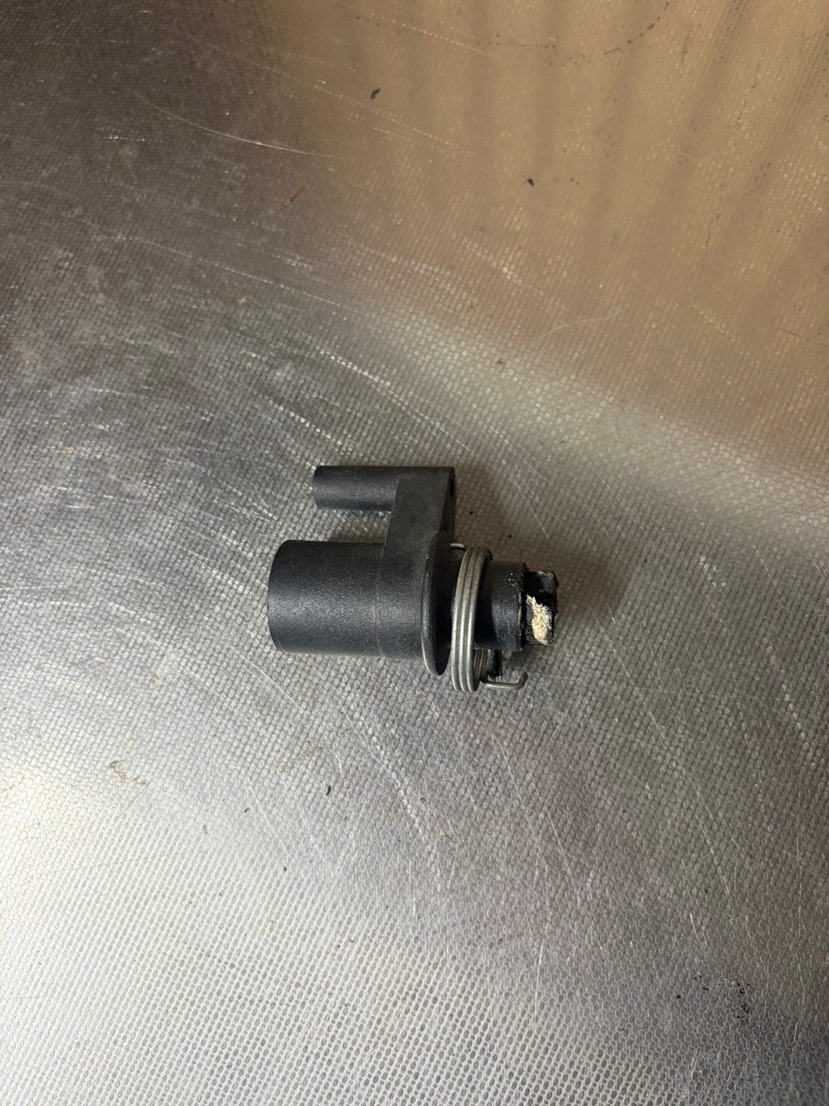 gilera runner achterkap zadel slot scharnier, Motoren, Ophalen