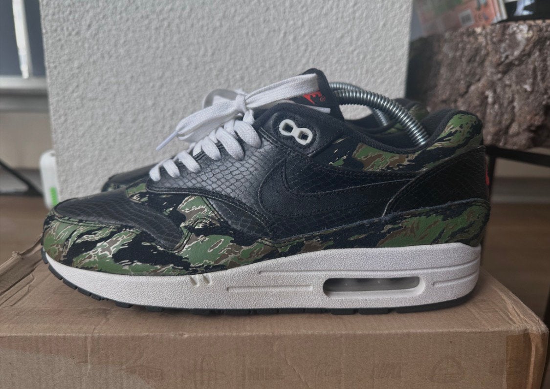 Nike air max 1 Tiger Camo Atmos, Ophalen of Verzenden, Zo goed als nieuw, Overige kleuren