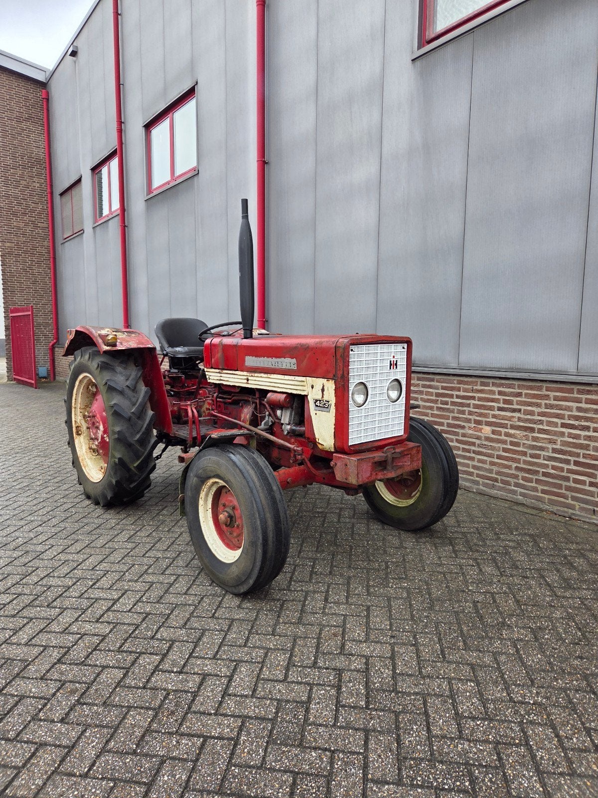 IHC International 423 Trekker 1973 met kenteken, Ophalen of Verzenden, Gebruikt, Tot 80 Pk, Case IH