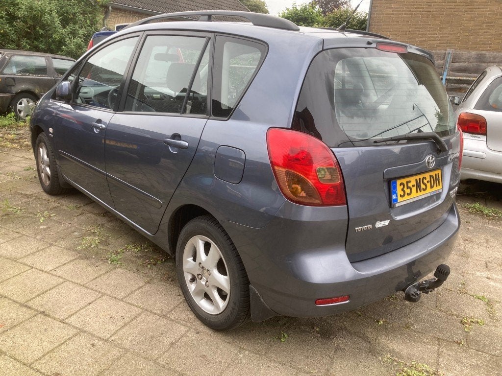 Toyota COROLLA VERSO 1.6 VVT-i Linia Sol Climate EXPORT-PRIJ, Voorwielaandrijving, 450 kg, 4 cilinders, Blauw