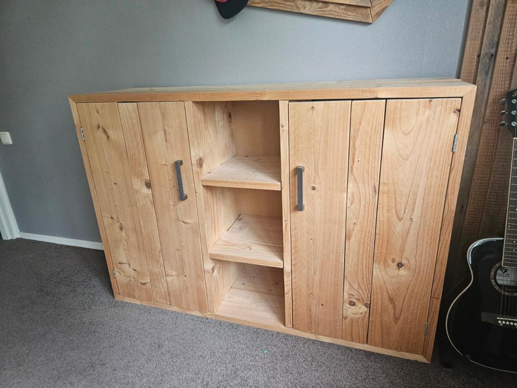Steigerhouten kast 1,45x1,00x0,40, Huis en Inrichting, Kasten | Dressoirs, Ophalen, Met deur(en), 50 tot 100 cm, Zo goed als nieuw
