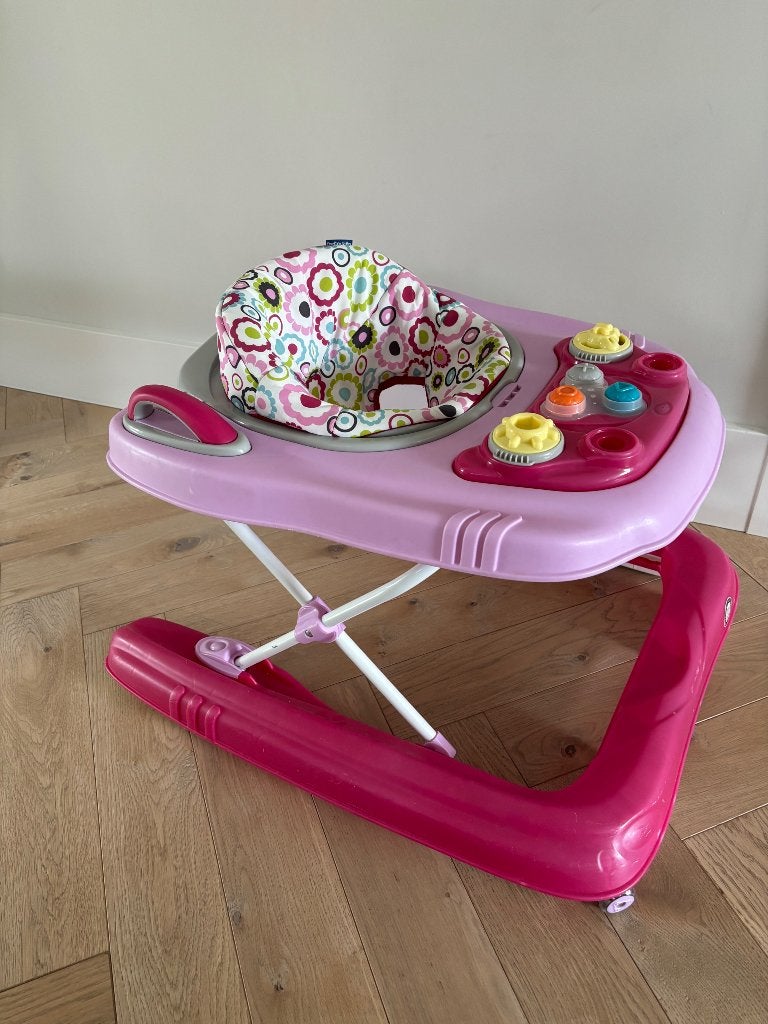 Roze babywalker met speelblad, Ophalen, Gebruikt, Auto, Met wieltjes