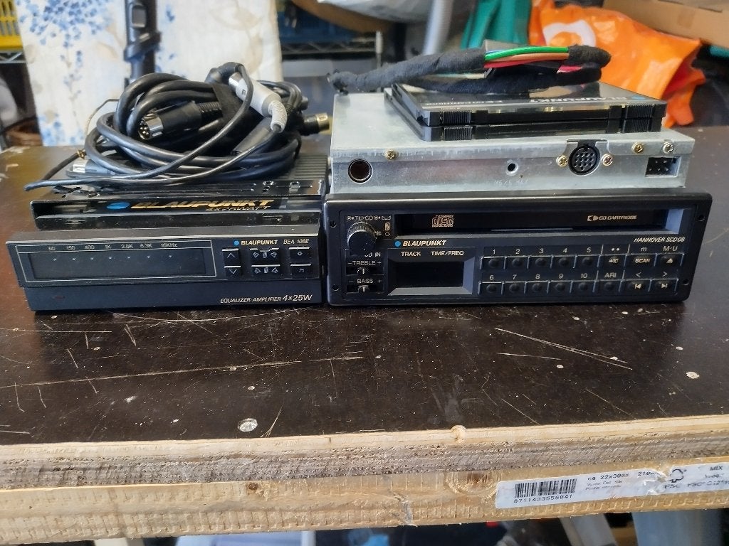 Te koop Blaupunkt Hannover scd-08 met equalizer verst./subw., Auto diversen, Autoradio's, Verzenden, Gebruikt