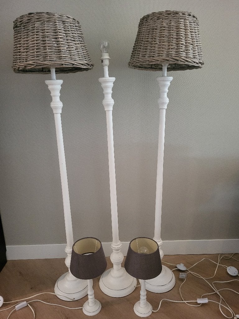 Sta lampen/ vloerlampen/ Lamp met lampenkap, Huis en Inrichting, Lampen | Lampenkappen, Ophalen, Gebruikt, Wit, Rond