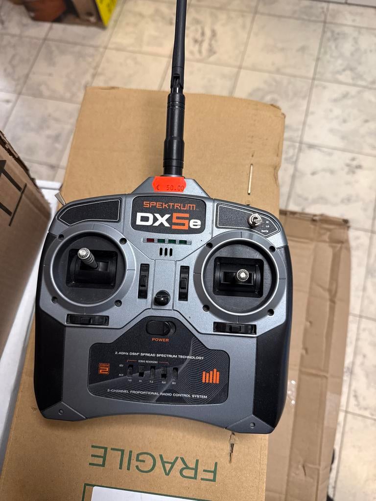 Spektrum DX5e 2.4GHz DSM RC Zender, Ophalen of Verzenden, Zo goed als nieuw