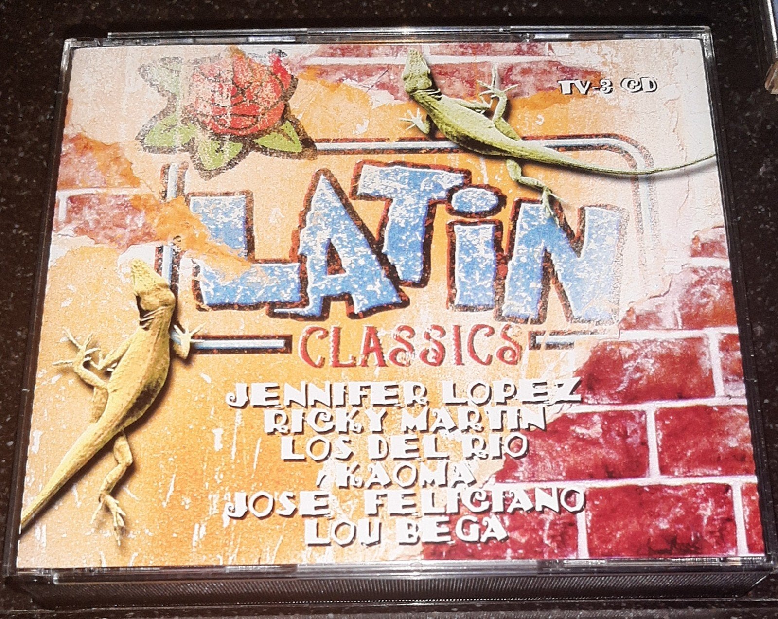 Latin classics 3cdbox, Cd's en Dvd's, Cd's | Verzamelalbums, Ophalen of Verzenden, Zo goed als nieuw, Latin en Salsa