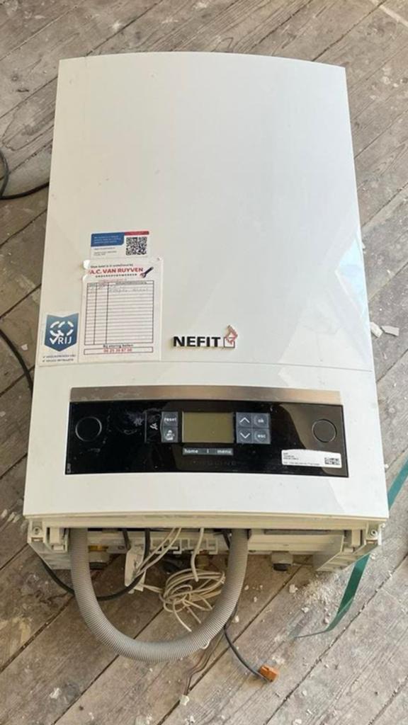 Nefit cv_ketel, Geiser, Ophalen of Verzenden, Minder dan 20 liter, Minder dan 3 jaar oud