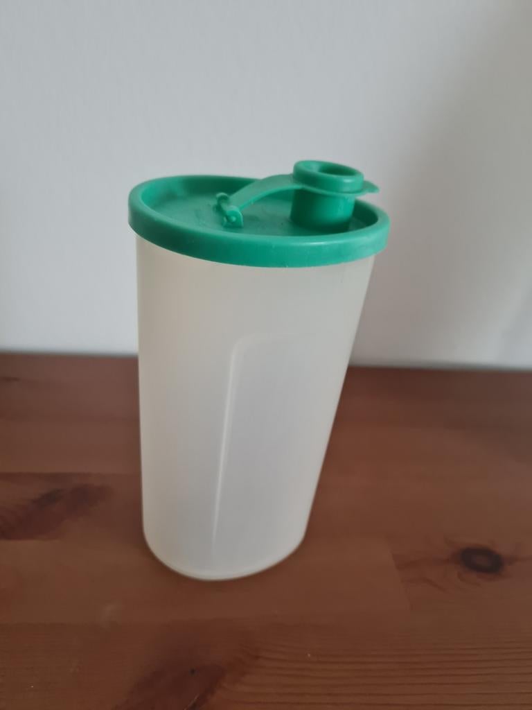 Tupperware Schenkflesje - Groen Deksel, Huis en Inrichting, Keuken | Tupperware, Ophalen of Verzenden