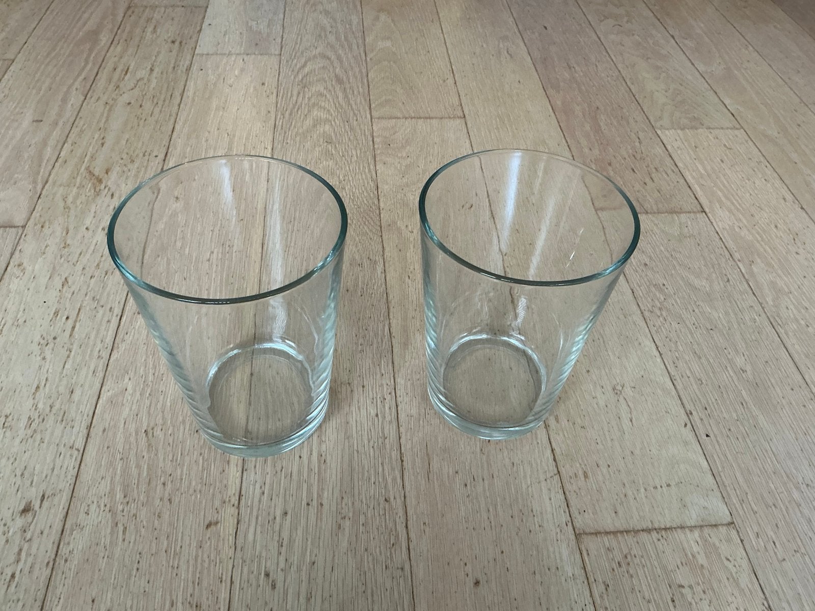 Set van 2 glazen vazen/windlichten, Ophalen of Verzenden, Zo goed als nieuw, Transparant, Glas