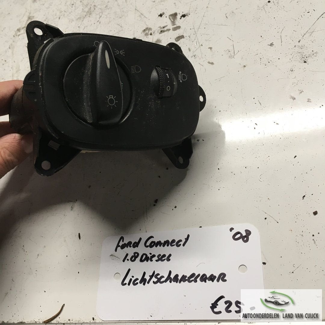Ford Transit Connect 1.8 Diesel 2008 2500209   Lichtschakela