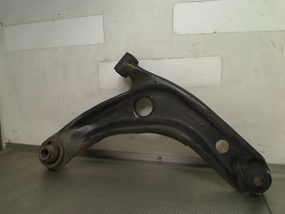 Draagarm Rechts Voor Toyota Yaris III (P13) 2012, Gebruikt, Kundenbetreuung@toyota.de, Toyota-Allee 2, Köln 50858, , Duitsland