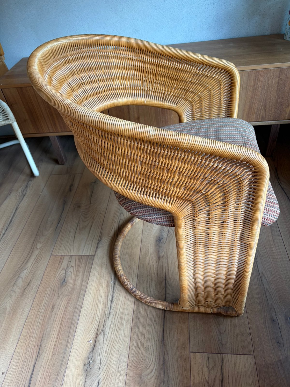 Luit van der Helm stoel, Huis en Inrichting, Stoelen, Ophalen, Zo goed als nieuw, Bruin, Eén
