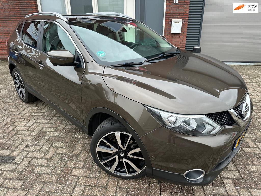 Nissan Qashqai 1.2 Tekna / Pano / 360 Camera / Leder / Navi, Auto's, Gebruikt, 4 cilinders, 116 pk, Bedrijf