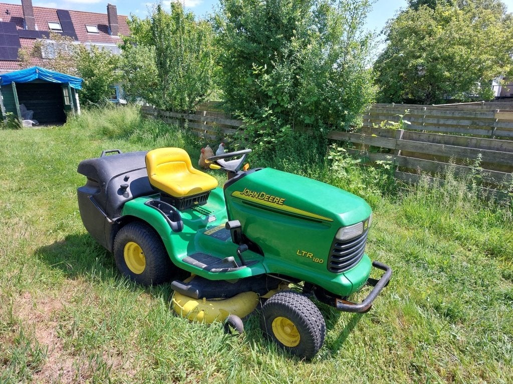 Zitmaaier John Deere, Cirkelmaaier, Gebruikt, Elektrische starter, Benzine-grasmaaier