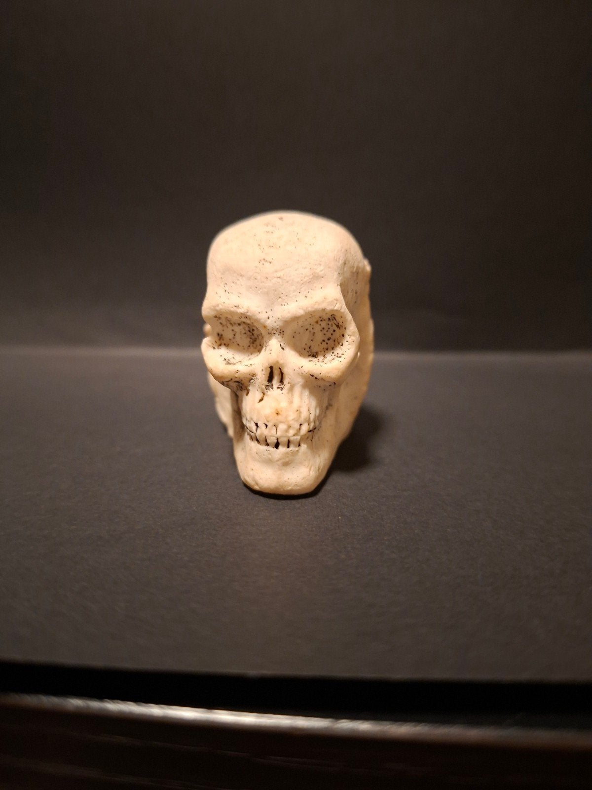 Unieke Handgemaakte Miniatuur Schedel van Natuursteen, Verzamelen, Ophalen of Verzenden, Zo goed als nieuw, Overige typen