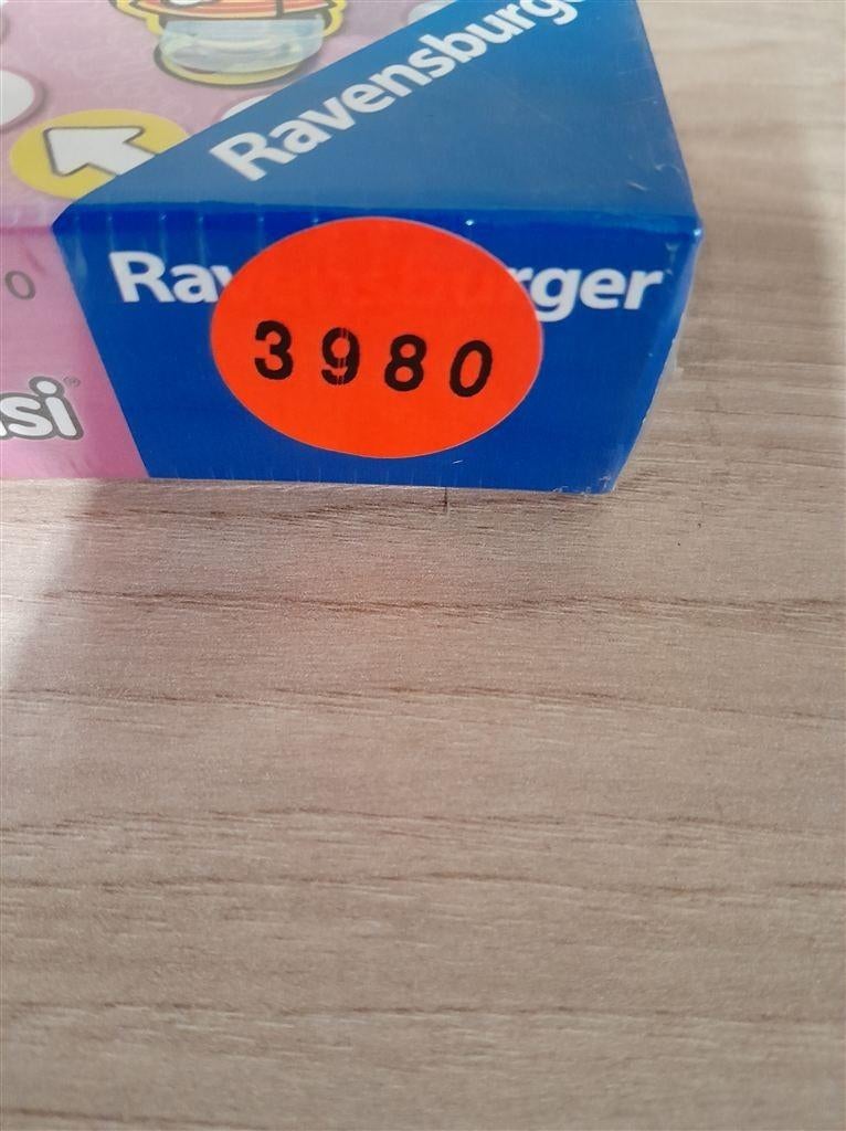 Hello kitty Pachisi - s3980, Hobby en Vrije tijd, Gezelschapsspellen | Bordspellen, Verzenden, Zo goed als nieuw