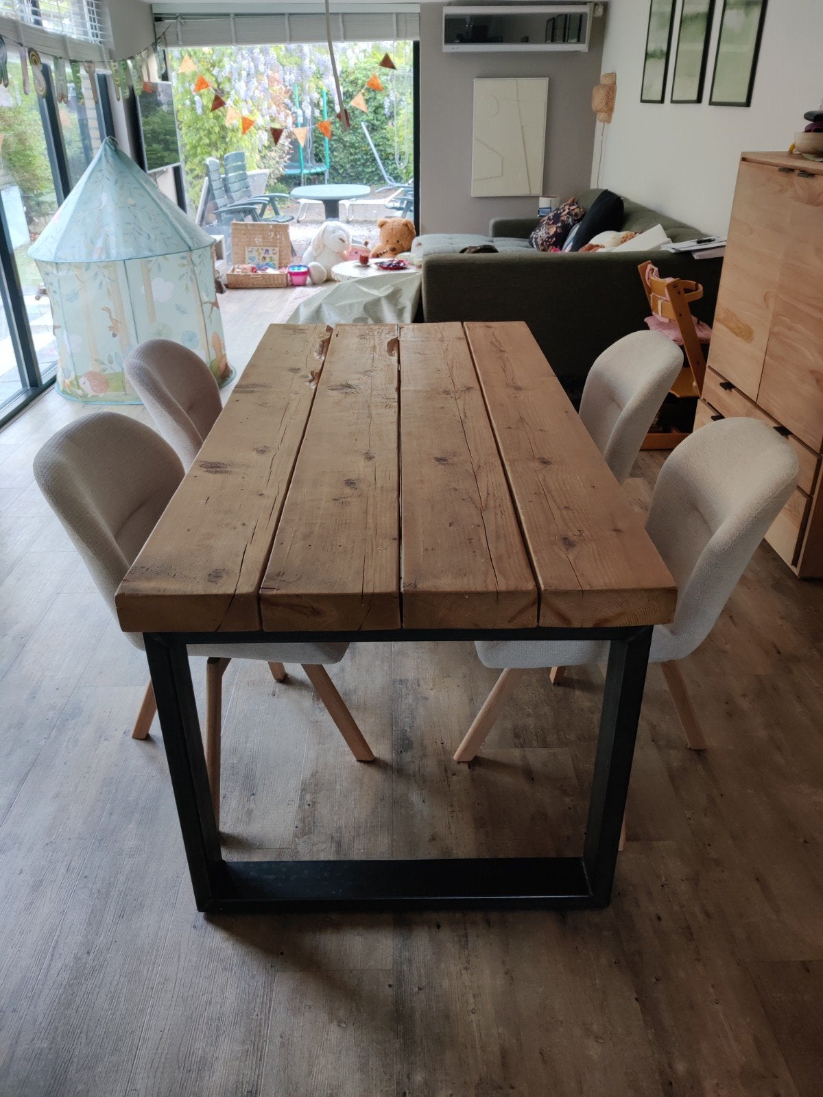 Mooie zware balken eettafel, excl. de stoelen, Ophalen, 200 cm of meer, 50 tot 100 cm, Zo goed als nieuw