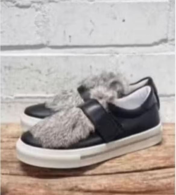 Exit - Mooie bont sneakers maat 40 - Nieuw €110, Kleding | Dames, Exit, Zwart, Nieuw, Ophalen of Verzenden