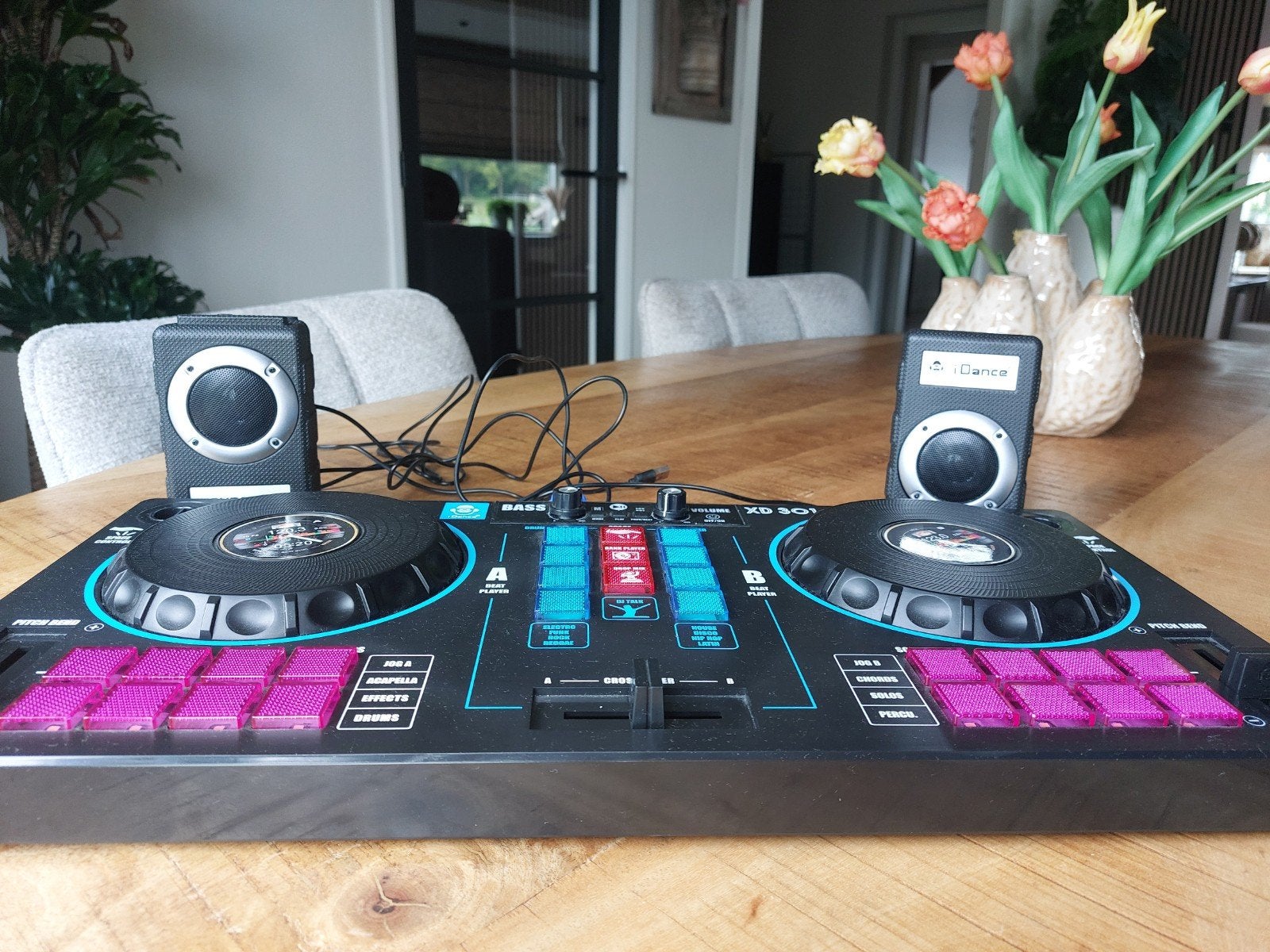 Idance XD 301 DJ-set met speakers, Ophalen, Zo goed als nieuw, Dj-set, Overige merken