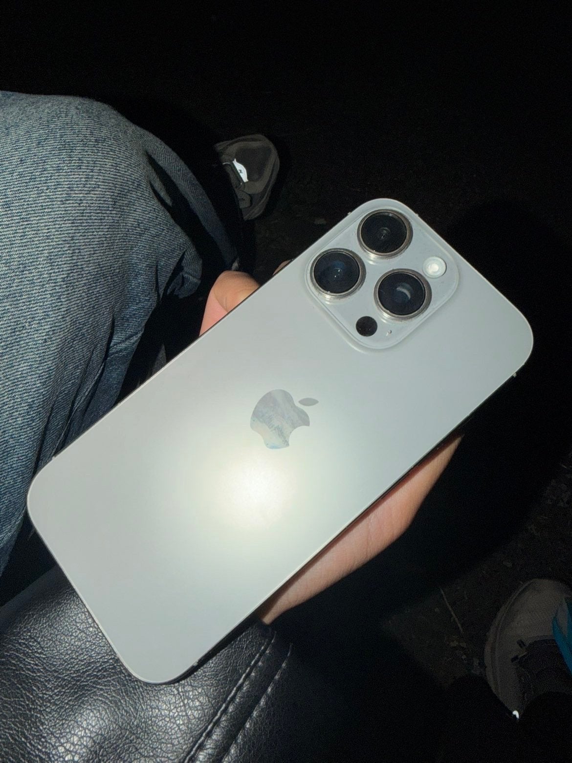 iPhone 16Pro - Zo goed als nieuw (lichte schade)