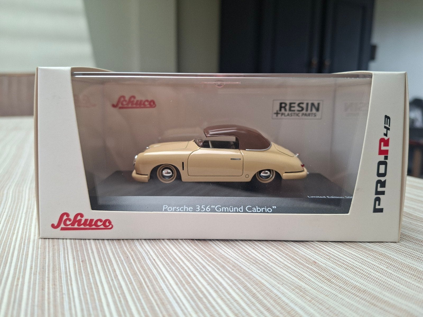 Schuco Porsche Gmünd cabrio 1/43, Hobby en Vrije tijd, Modelauto's | 1:43, Ophalen of Verzenden, Nieuw, Auto, Schuco