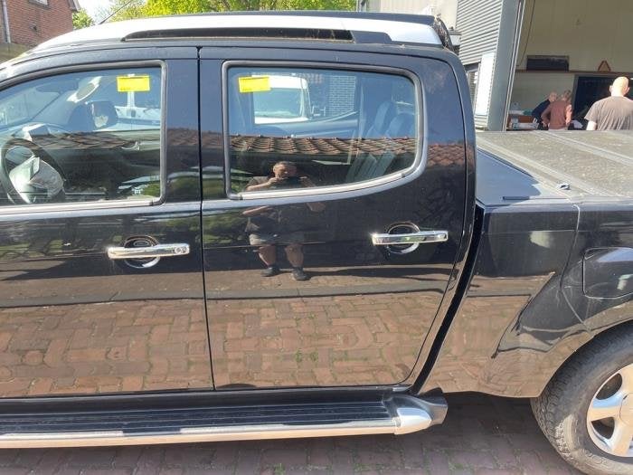 Portier 4Deurs links-achter van een Isuzu D-MAX, Gebruikt, -, -, Ophalen of Verzenden
