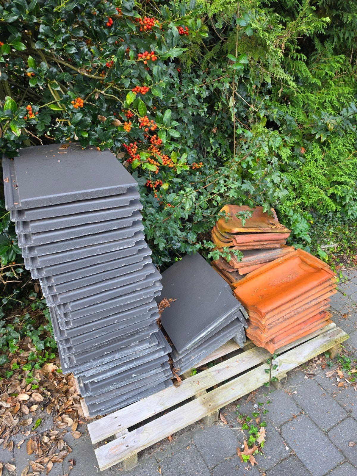 Diverse dakpannen hoekpannen Nelskamp, Ophalen, Steen of Klei, 15 m² of meer, Dakpannen