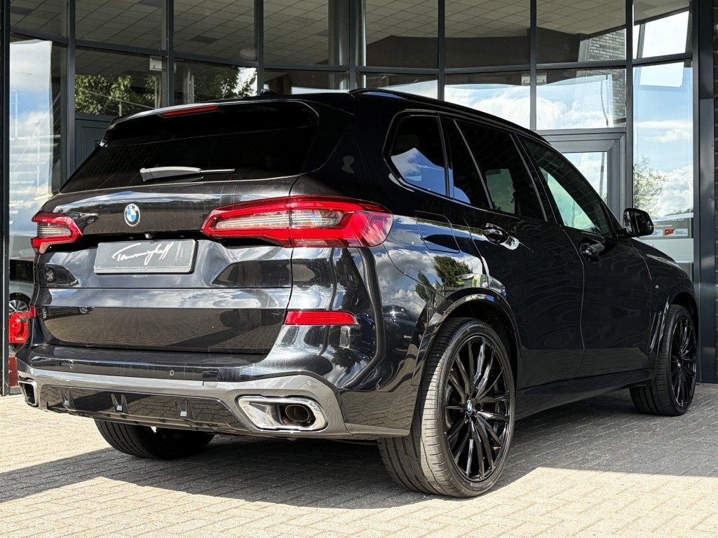 Bmw X5 XDRIVE40I M SPORT - PANO - 22 INCH, Auto's, Gebruikt, Parkeerassistent, Zwart, Leder
