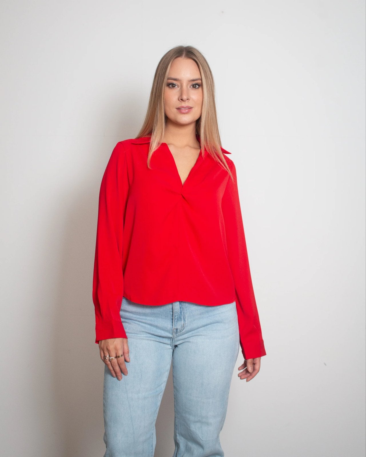 Rode blouse met lange mouwen - Seishiki Studio, Ophalen of Verzenden, Nieuw, Maat 36 (S), Rood