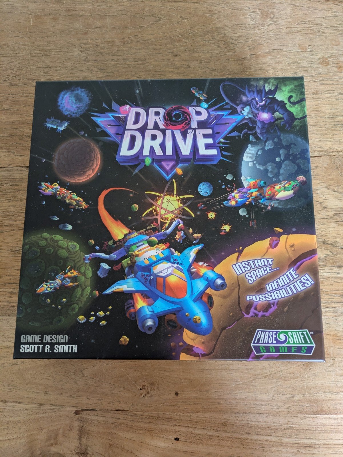 Drop Drive Kickstarter Editie met alle uitbreidingen, Ophalen of Verzenden, Zo goed als nieuw
