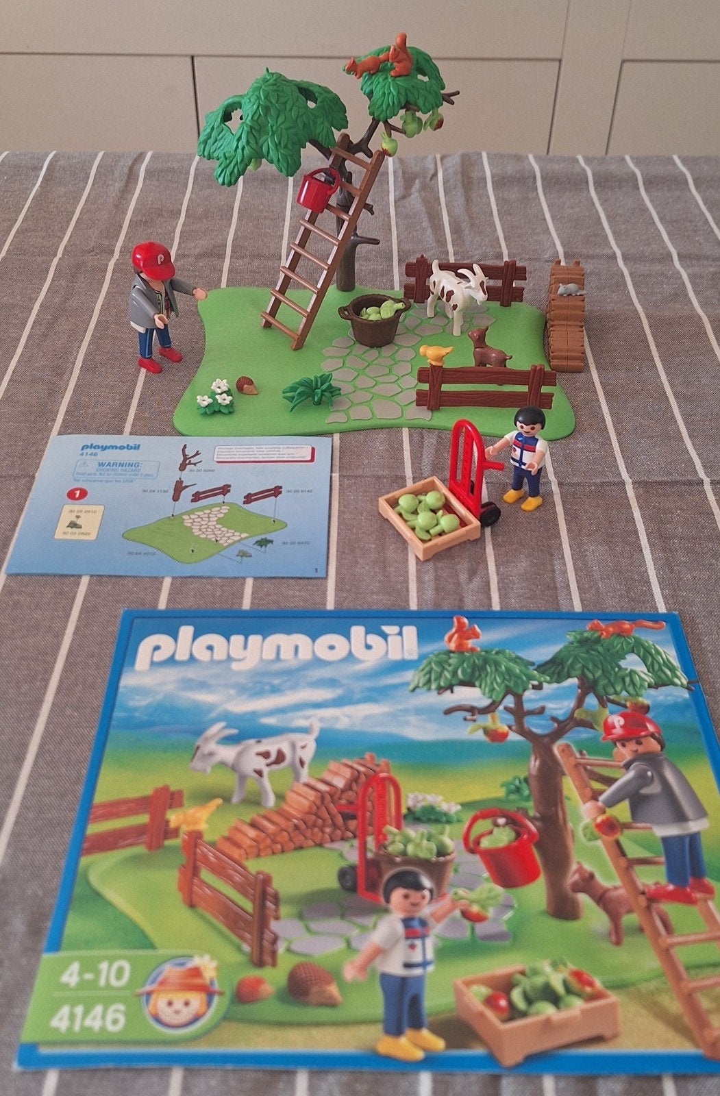 Playmobil 4146 Boerderij met appelboom en dieren, Complete set, Overige typen, Ophalen of Verzenden, Zo goed als nieuw