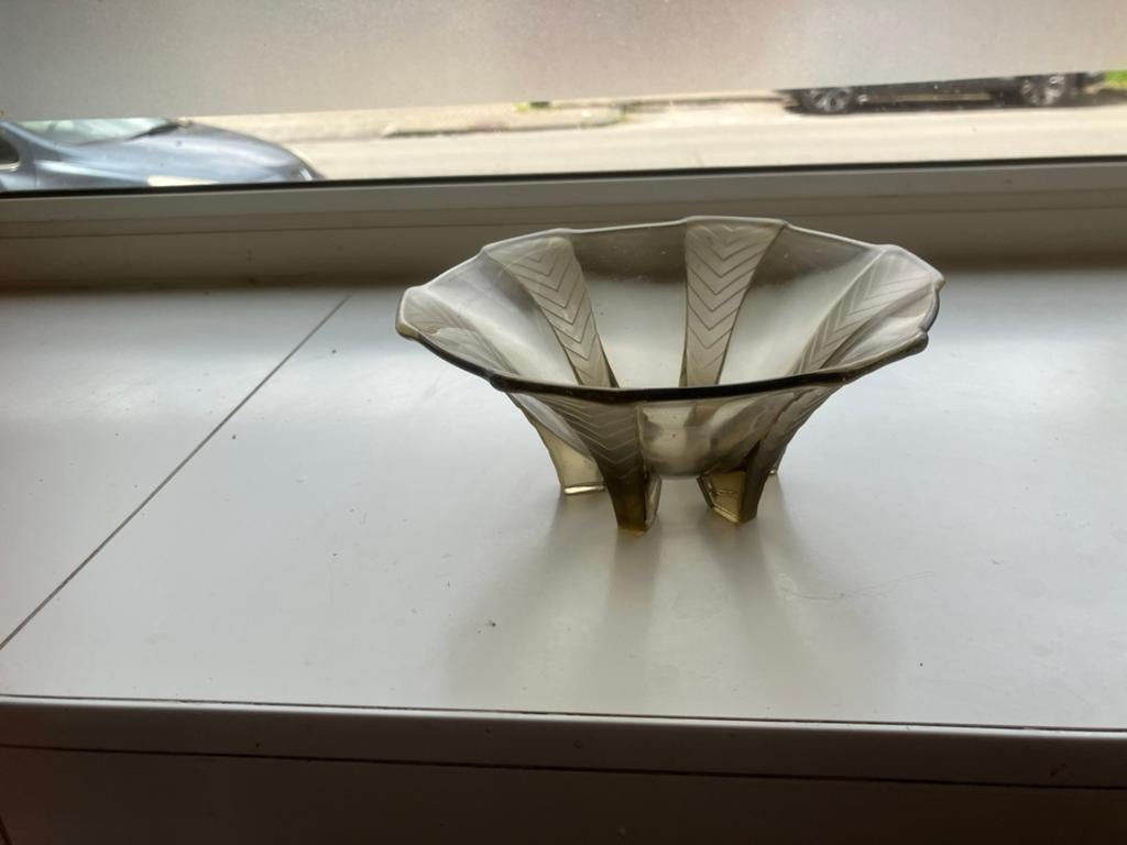 Art Deco schaaltje van Walther & Sohne in fumee Persglas., Ophalen of Verzenden