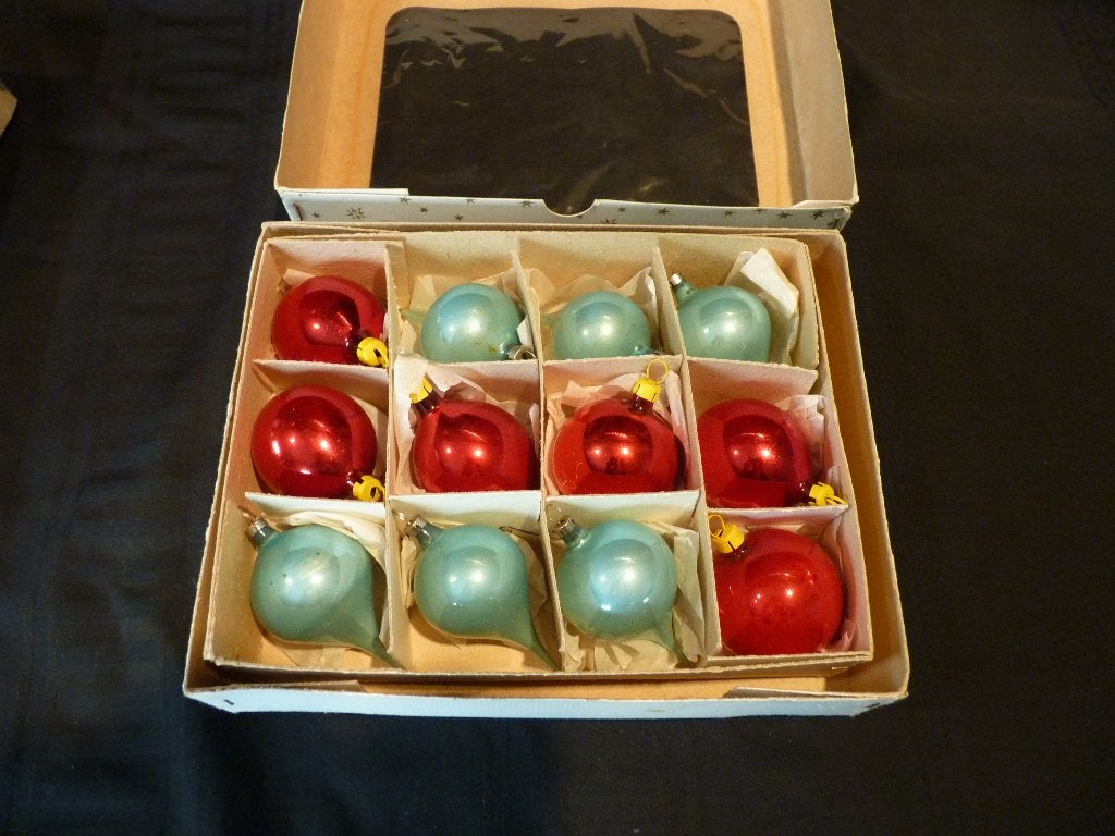 Doos oude glazen kerstballen 6x blauw 6x rood, Ophalen, Gebruikt