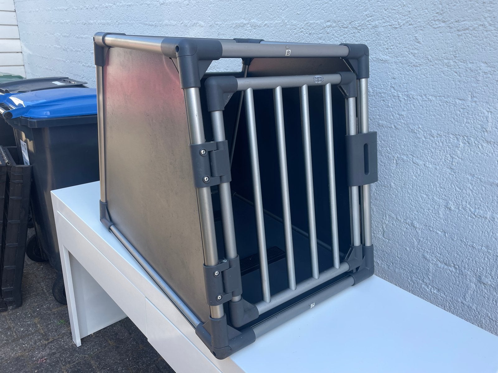Trixie bench vervoersbox voor in de auto, Dieren en Toebehoren, Ophalen, Zo goed als nieuw