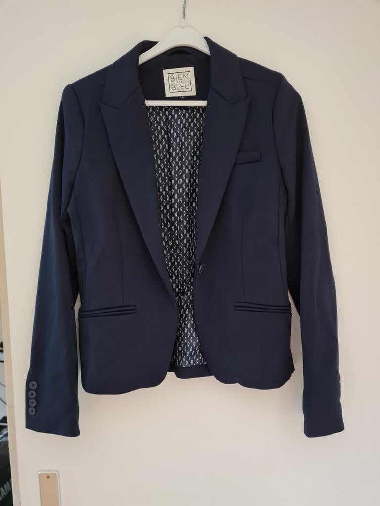 Donkerblauw getailleerd dames jasje - Bien Bleu - Maat S, Kleding | Dames, Jasjes, Kostuums en Pakken, Blauw, Ophalen of Verzenden