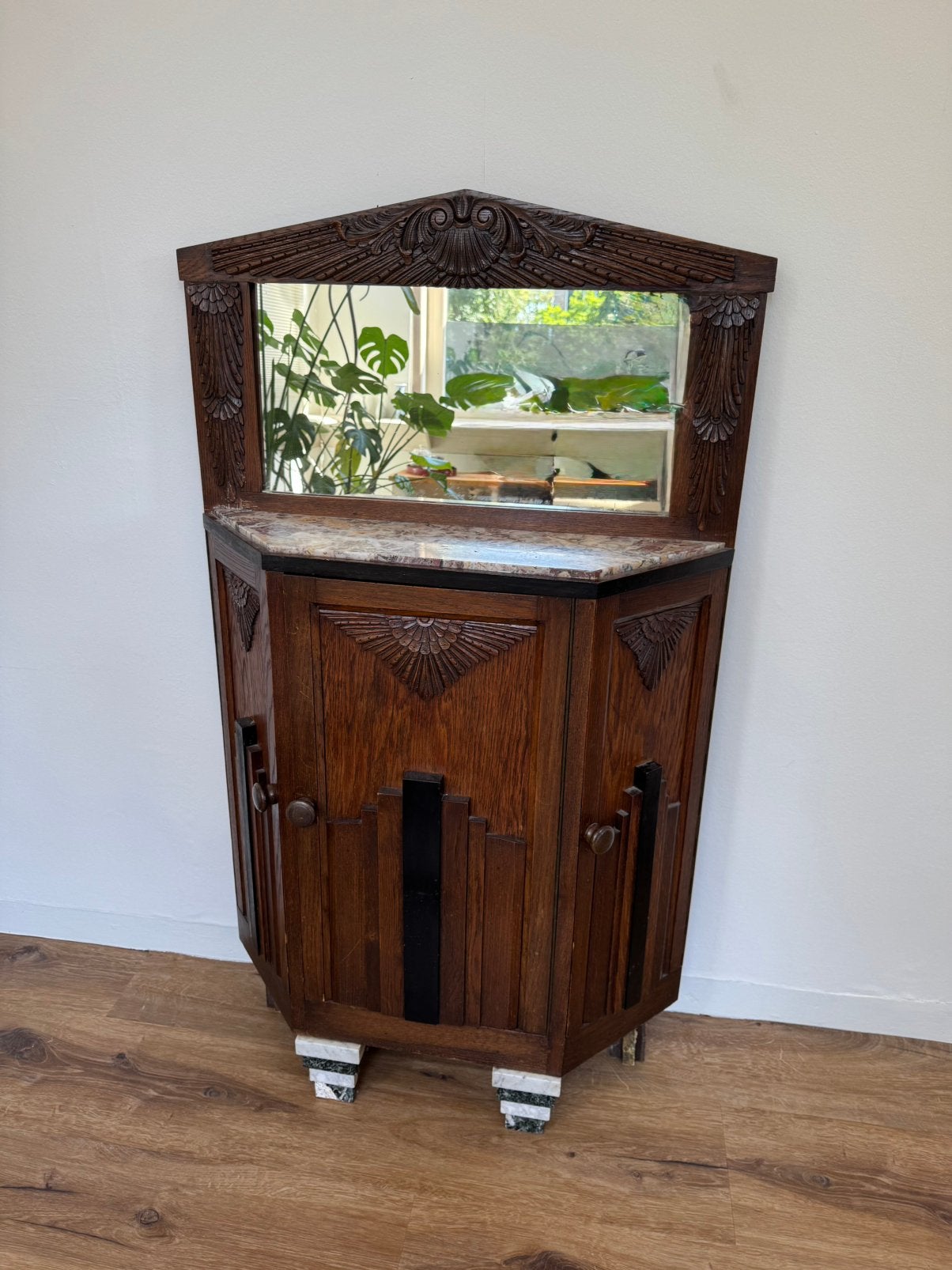 Unieke art deco kast, Ophalen