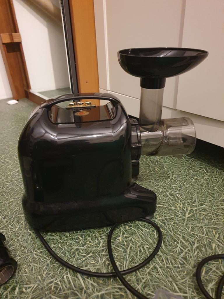 Matstone Slowjuicer Zwart 6-in-1 - Zo goed als nieuw, Witgoed en Apparatuur, Ophalen, Zo goed als nieuw, Elektrisch, Slowjuicer