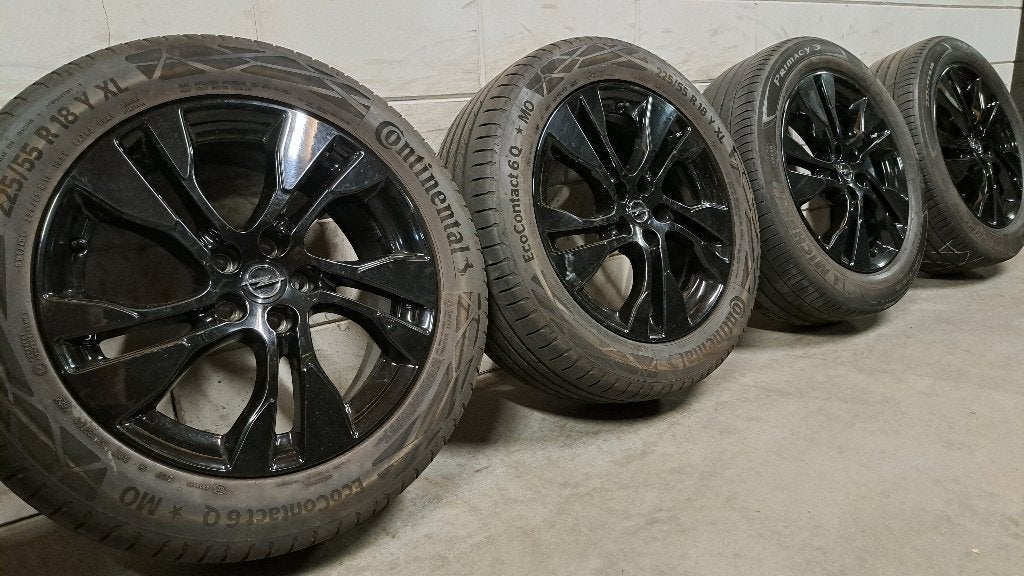 Orig zwarte velgen Grandland 5008 3008 C5 Aircross 225/55/18, Auto-onderdelen, Banden en Velgen, 18 inch, Gebruikt, Banden en Velgen