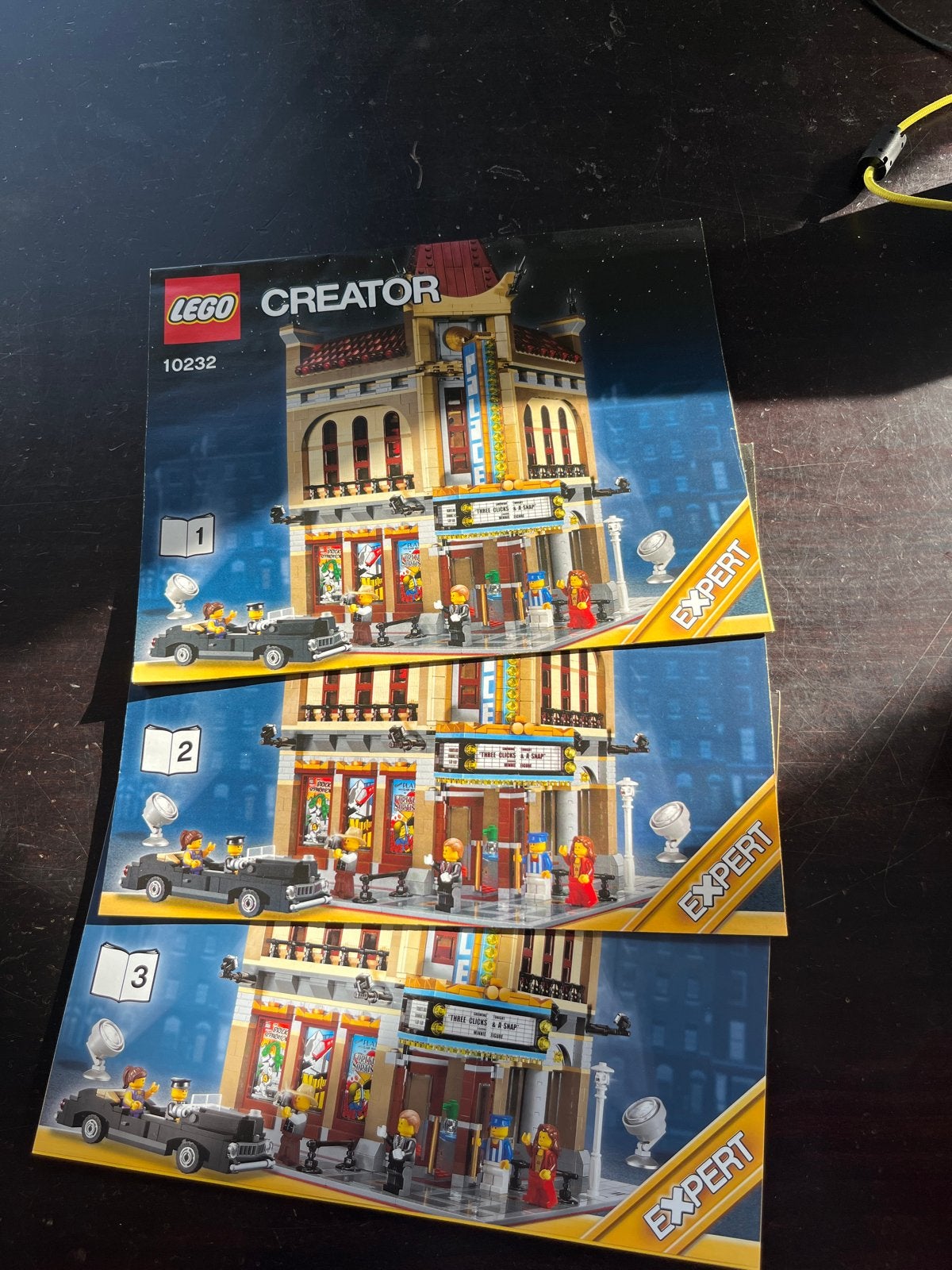 LEGO 10232 Palace Cinema Bouwinstructies, Ophalen of Verzenden, Gebruikt