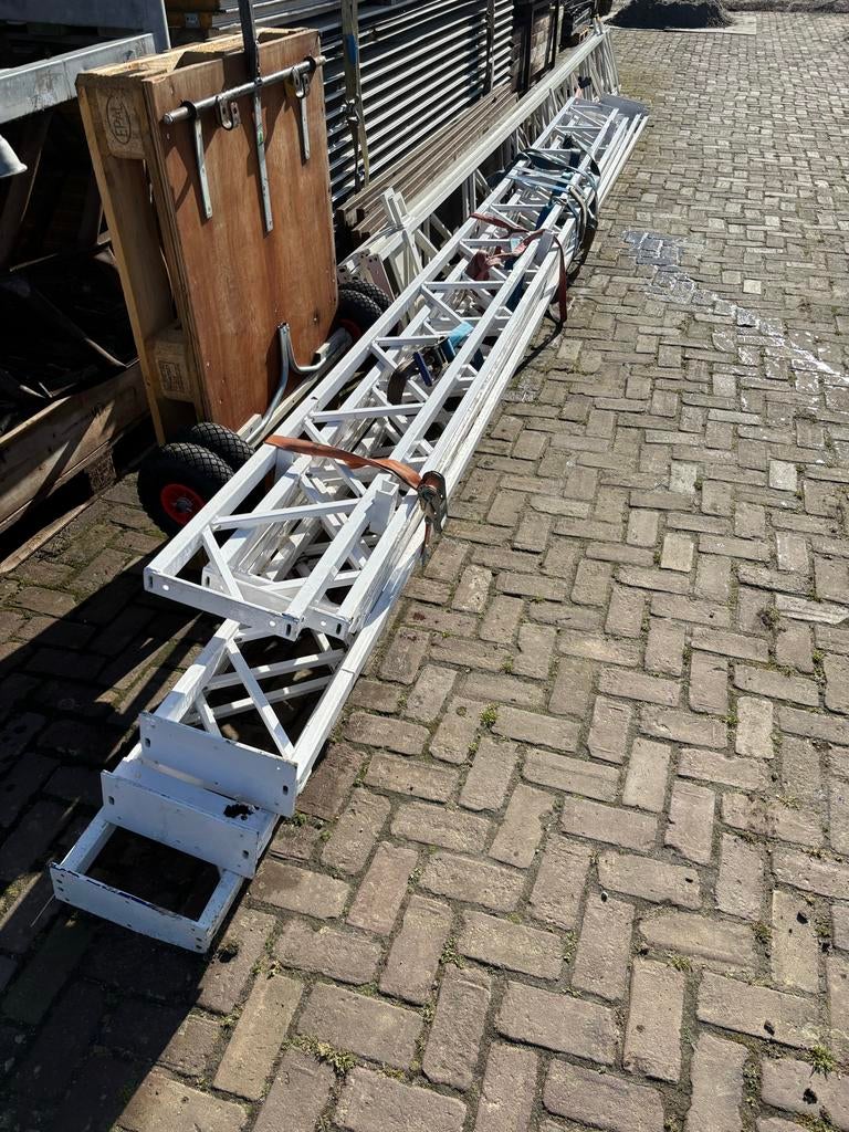 Spanten   Vakwerkspanten, Doe-het-zelf en Verbouw, Metalen, Ophalen of Verzenden, Gebruikt