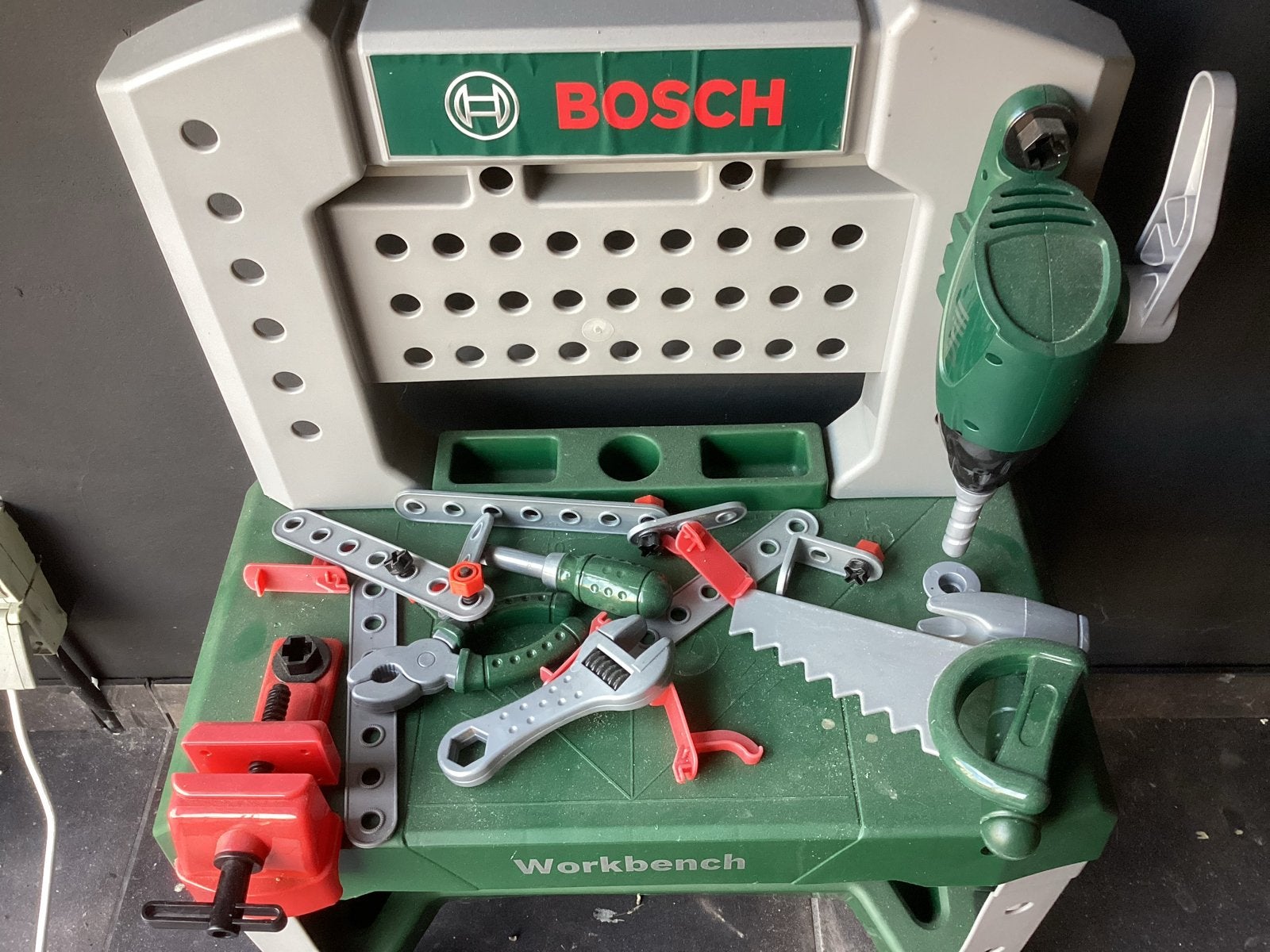 Bosch speelgoed werkbank met gereedschap, Ophalen of Verzenden, Gebruikt, Jongen of Meisje