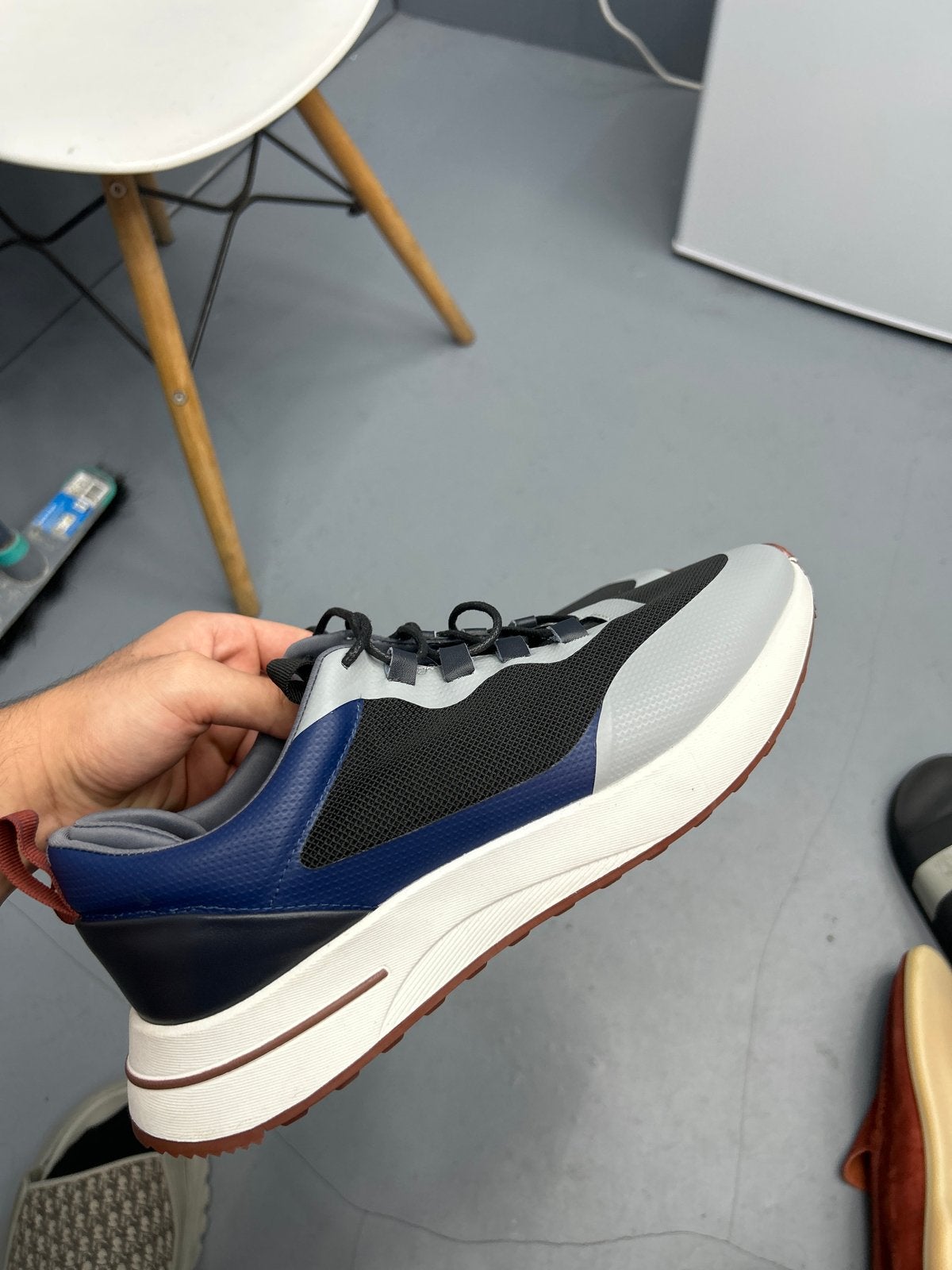 Loro Piana Sneakers Maat 43, Ophalen of Verzenden, Zo goed als nieuw, Overige kleuren, Sneakers of Gympen