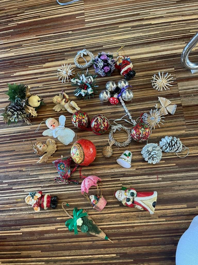 Set vintage kerstballen/ kerst hangers, Diversen, Kerst, Ophalen of Verzenden, Zo goed als nieuw