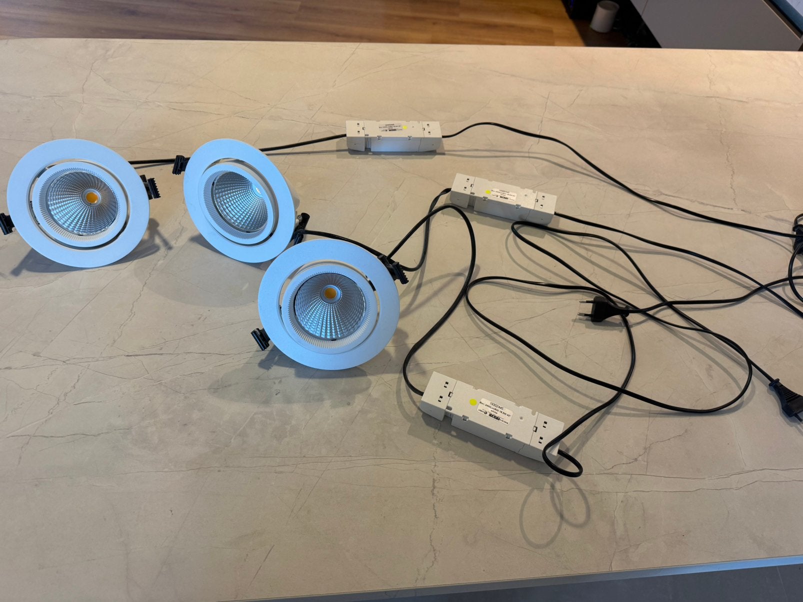 Donar HE 2000Lm/930 15w, Huis en Inrichting, Lampen | Spots, Ophalen, Nieuw