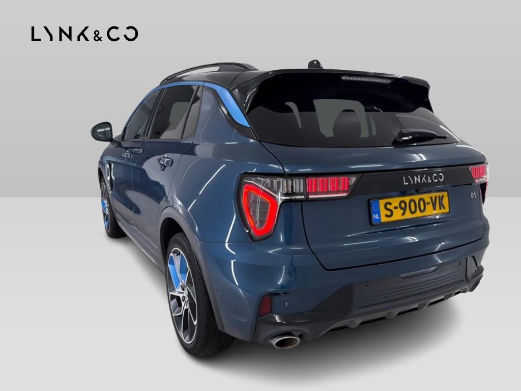 Lynk & Co 01 1.5 PHEV 262PK Adapt.Cruise Zwarte Hemel 360°, Euro 6, Blauw, 120 €/maand, Origineel Nederlands